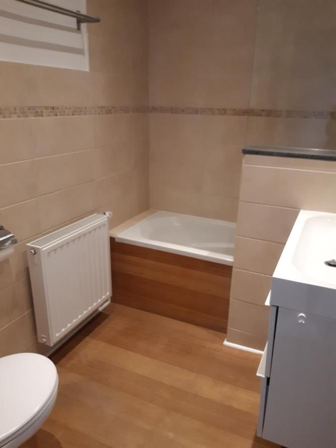 Maison Cosy Au Centre De Nivelles - Videosurveillance Exterieure المظهر الخارجي الصورة